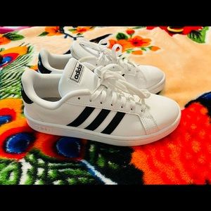 Adidas Grand Court Shoes